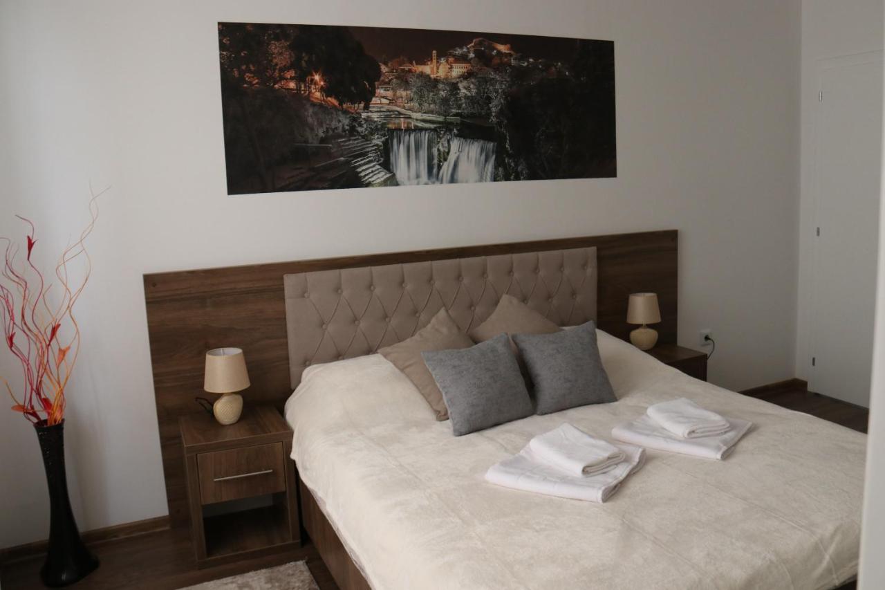 Royal City Apartments Jajce Buitenkant foto