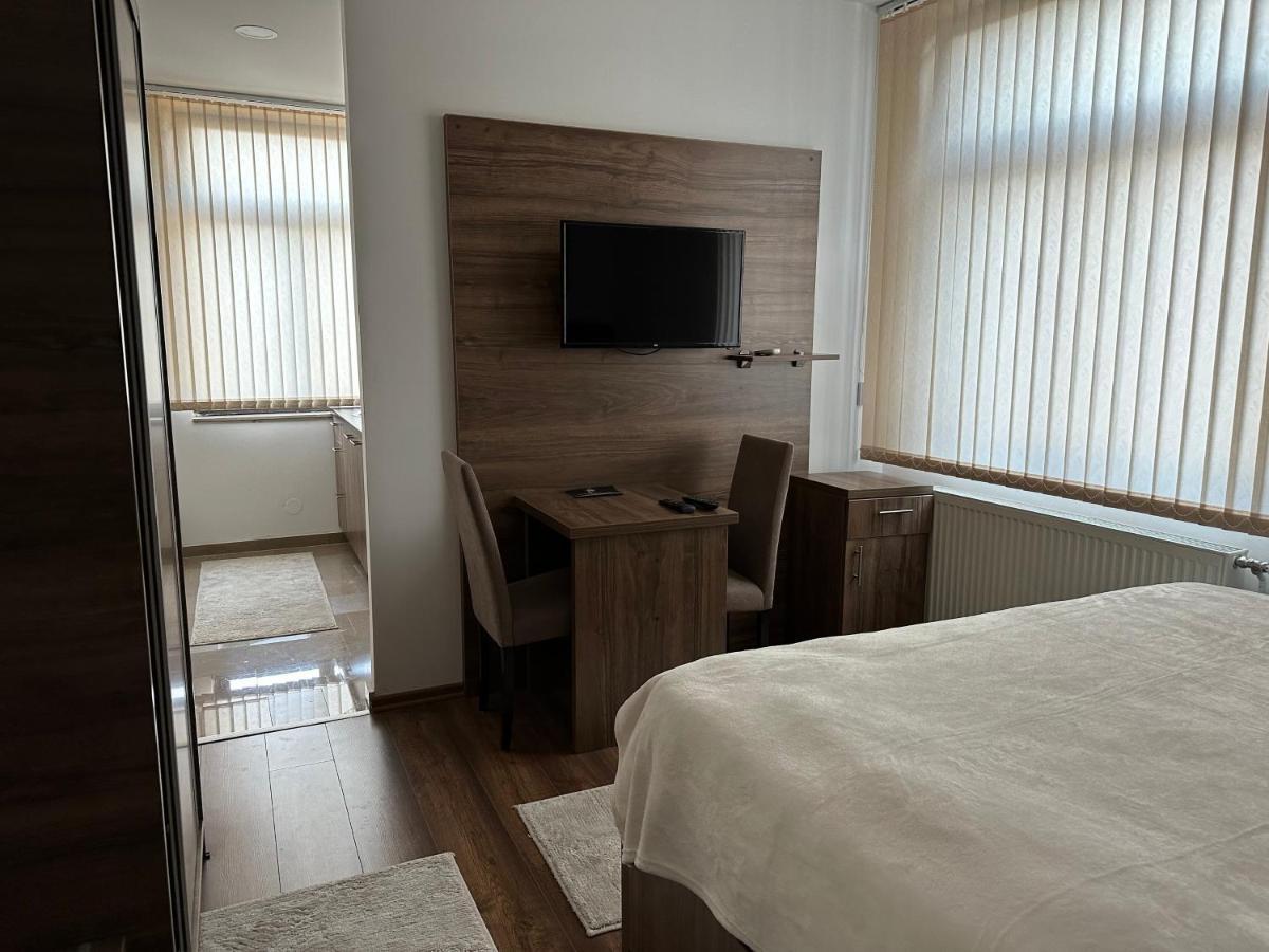 Royal City Apartments Jajce Buitenkant foto